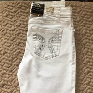 New white jeans